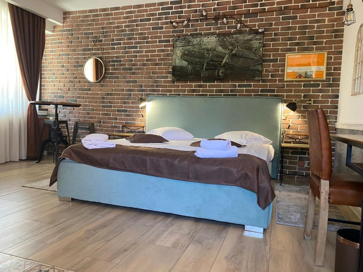 Apartment Aviator Boutique
