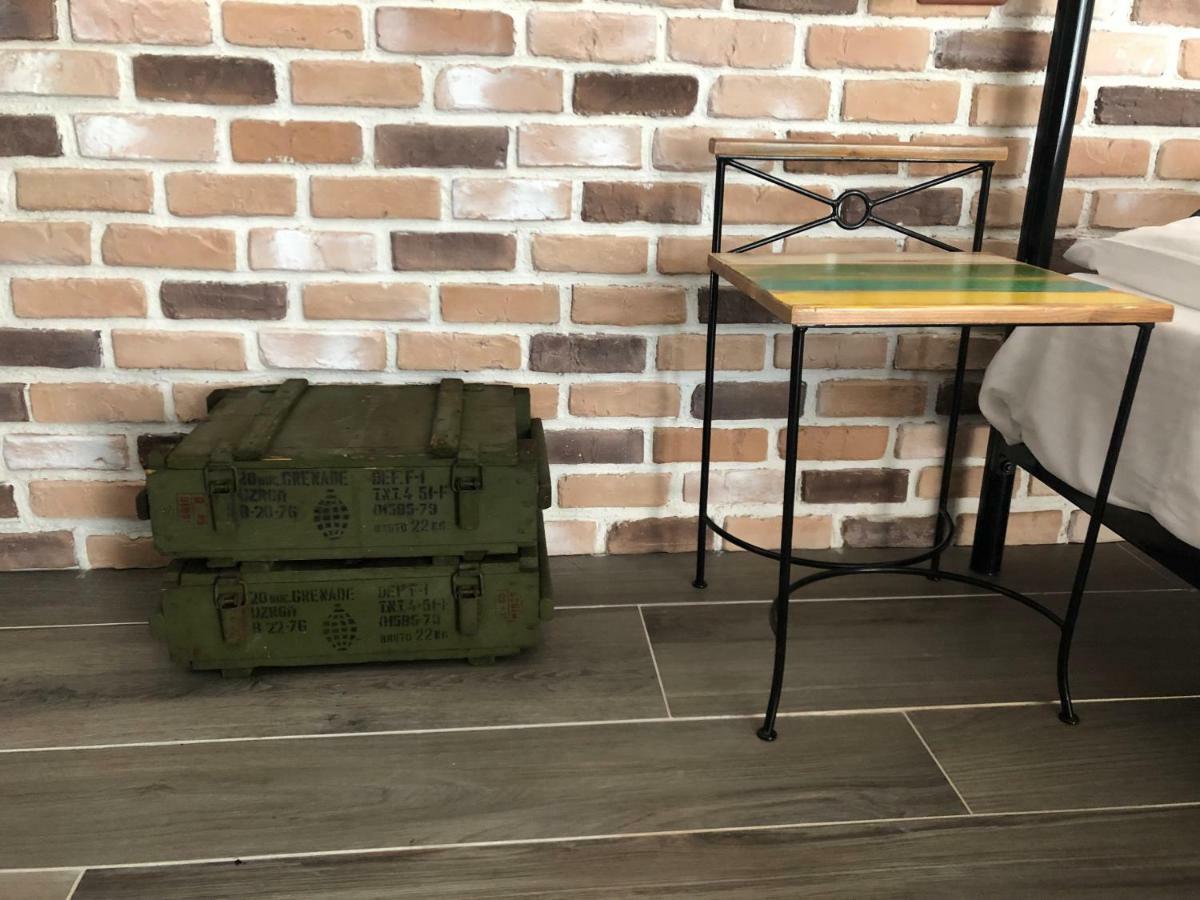 Aviator Boutique * Otopeni