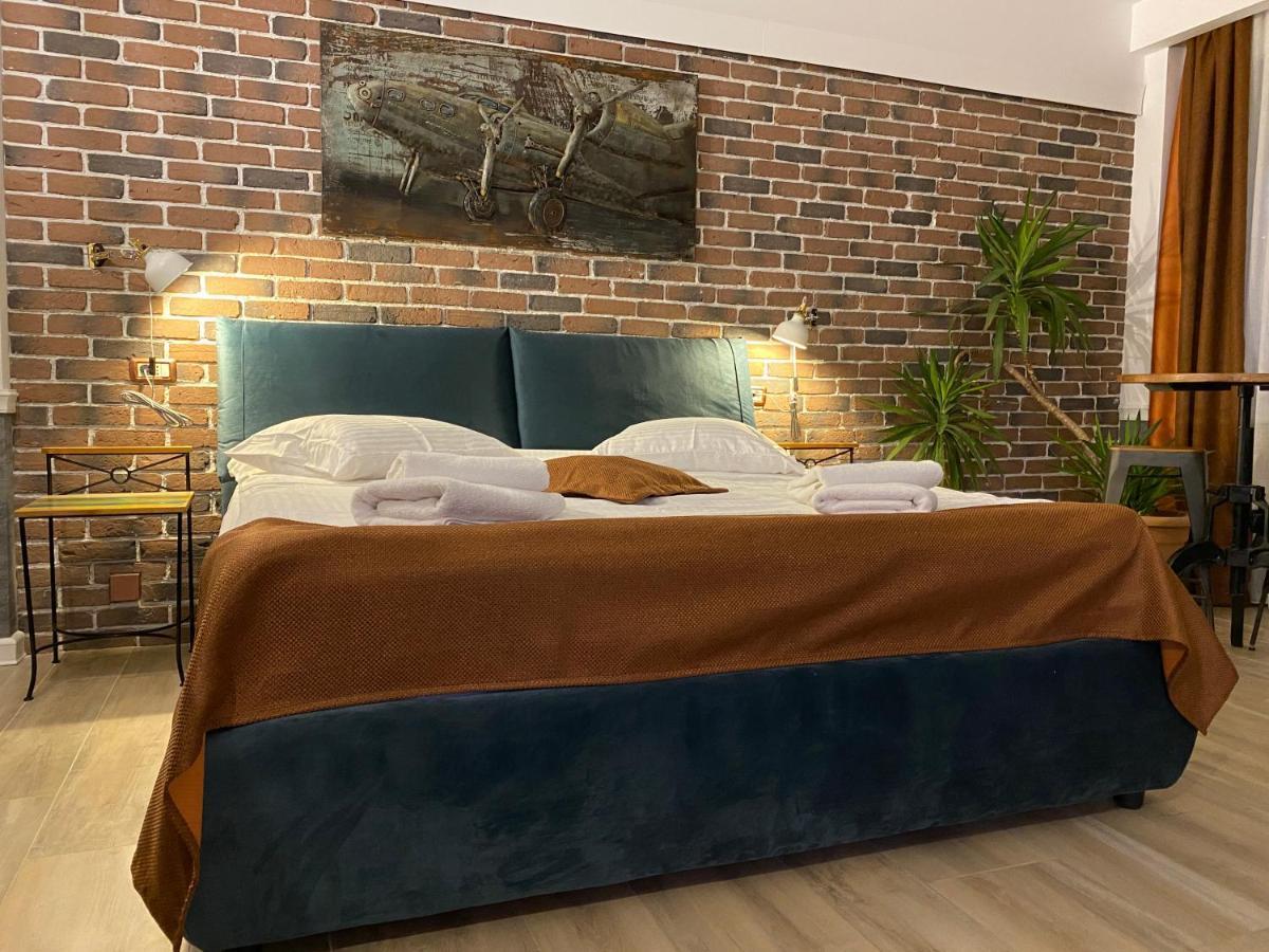 Apartment Aviator Boutique