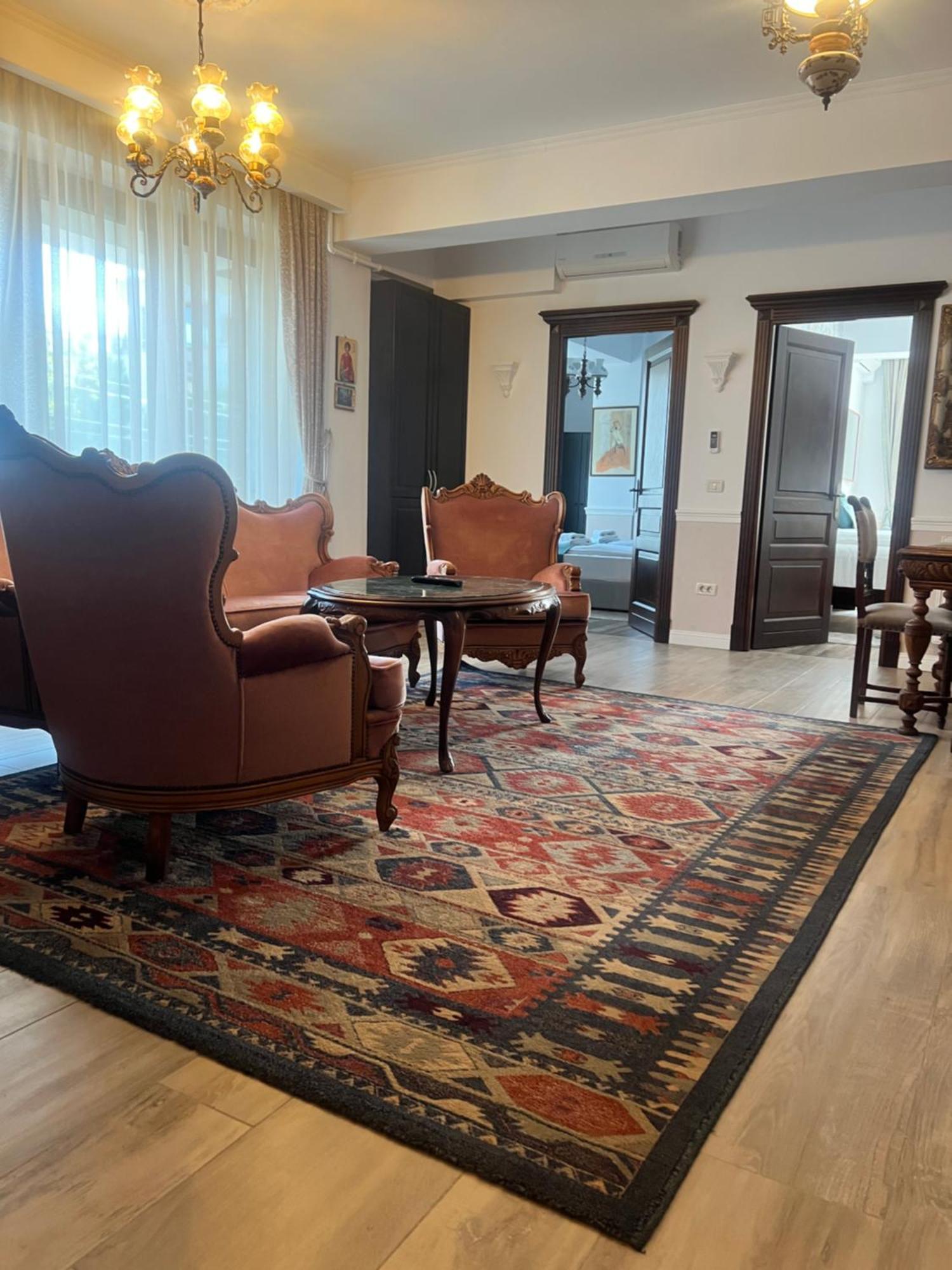 Aviator Boutique Apartment